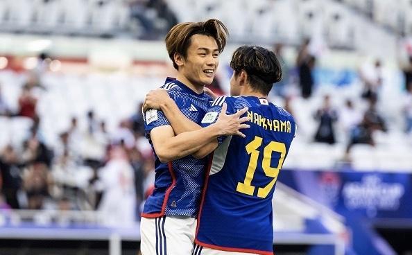 力挫对手 力挫对手